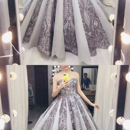 A-line Sweetheart Floor-length Grey Tulle Prom..