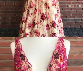 A-Line Deep V-Neck Tulle Prom Dress with Appliques main image 1